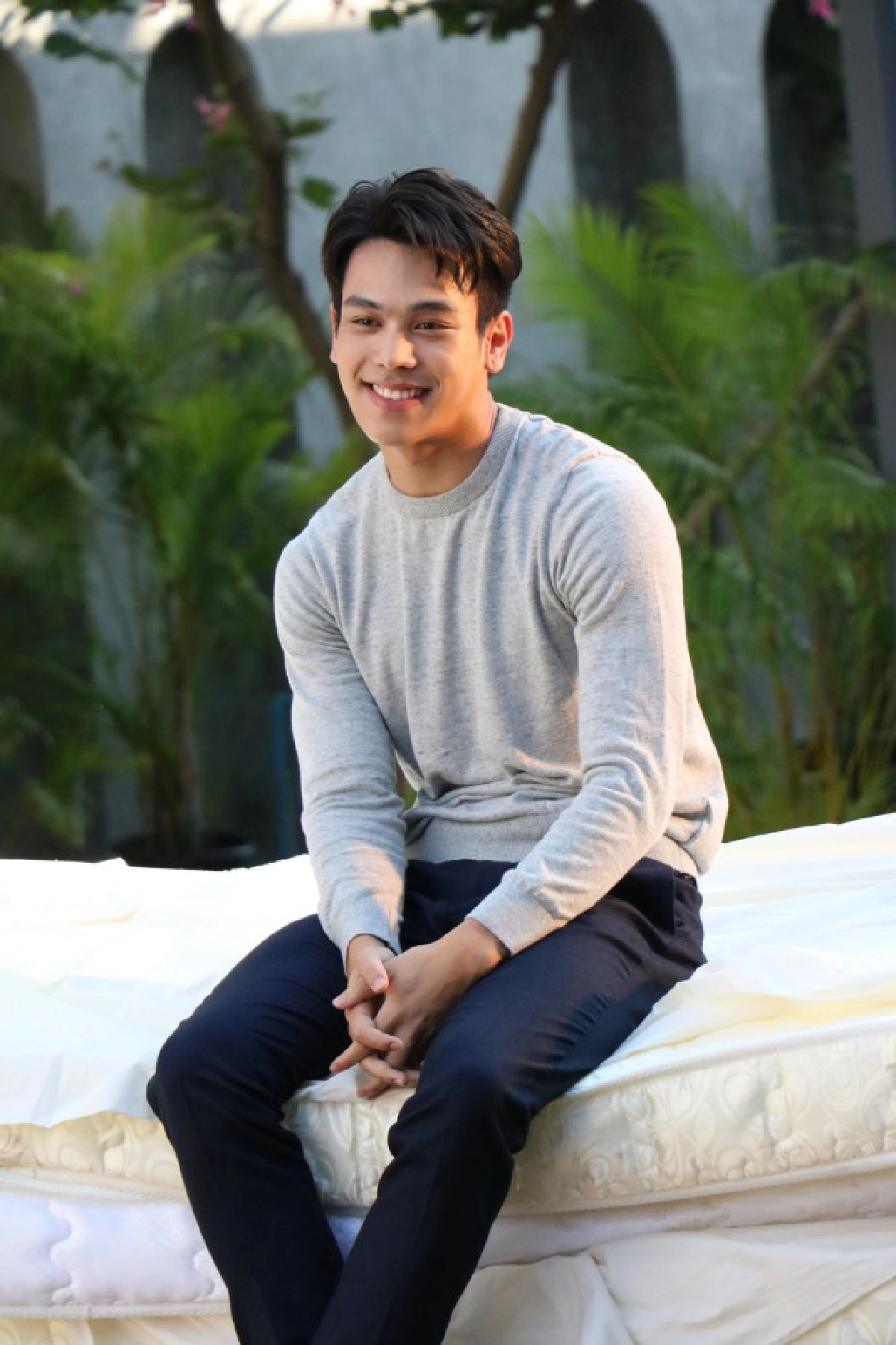 เพลง รักไปทำไม ของ 'แก้ม วิชญาณี' ยอดวิวทะลุหลักล้าน