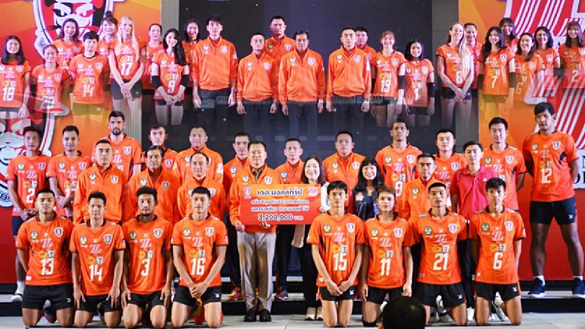 โคราชเปิดตัวทีมนักตบลูกยาง "แคทเดวิล" โคราชเปิดตัวทีมนักตบลูกยาง "แคทเดวิล"