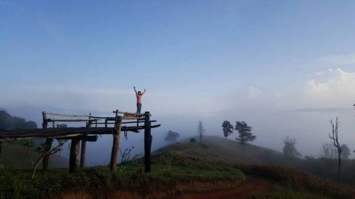 นทท.ใช้ช่วงวันหยุดยาวเที่ยวอุทยานฯภูเรือคึกคัก