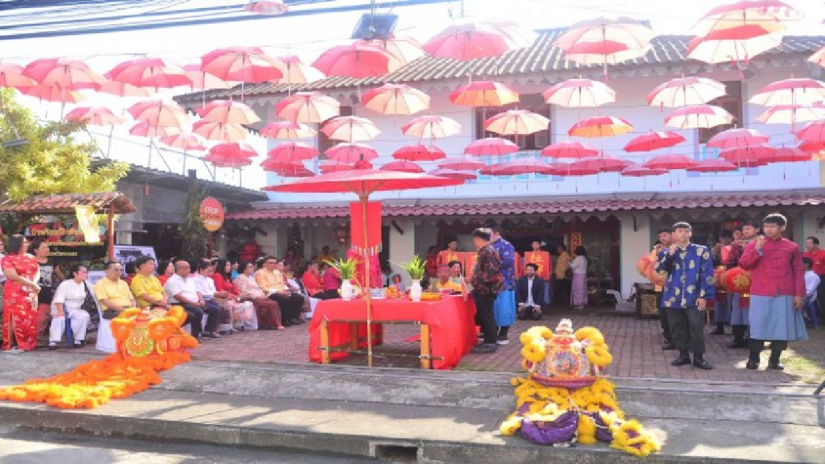 พร้อมใจใส่ชุดบาบ๋าย่าหยา ร่วมกิจกรรมสืบสานวัฒนธรรม พร้อมใจใส่ชุดบาบ๋าย่าหยา ร่วมกิจกรรมสืบสานวัฒนธรรม