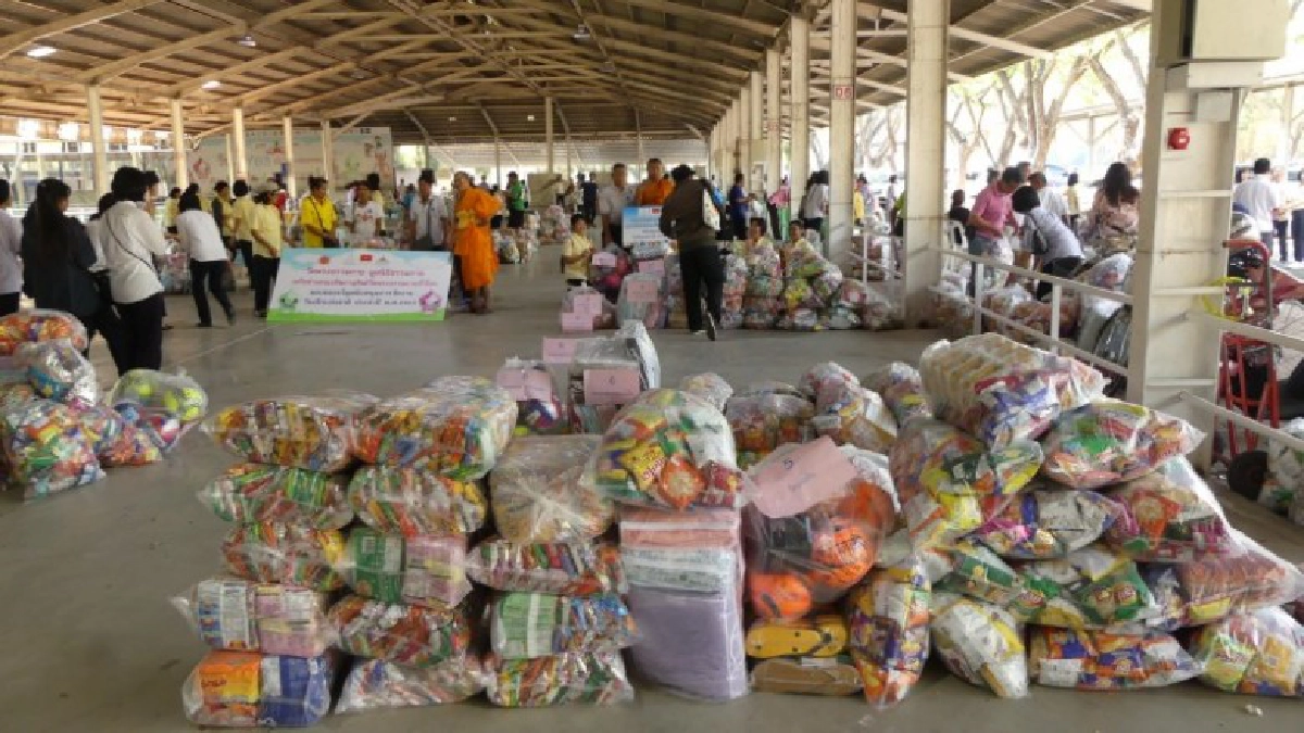 ชวนร่วมงานวันเด็กพร้อมของขวัญ30,000ชิ้น ชวนร่วมงานวันเด็กพร้อมของขวัญ30,000ชิ้น
