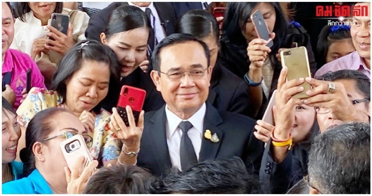 บิ๊กตู่ แนะเด็กรู้หน้าที่พลเมืองอ้างสิทธิอย่างเดียวพัง