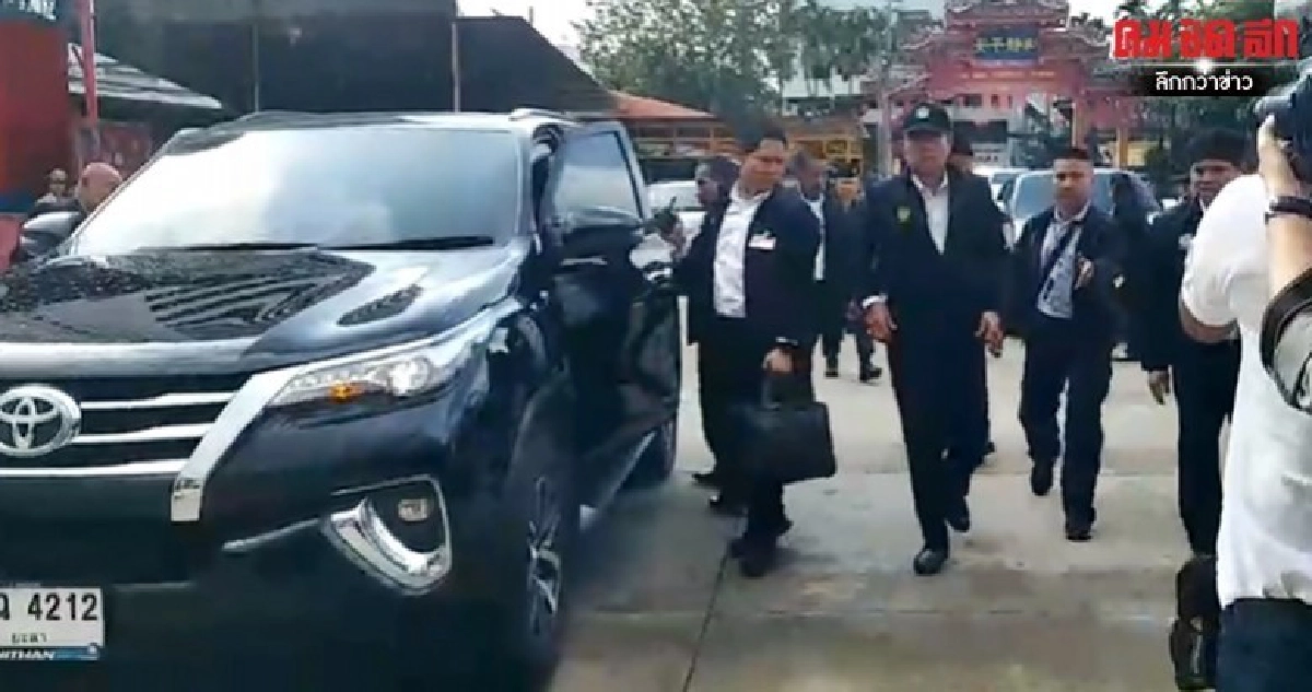 บิ๊กตู่ นั่งรถกันกระสุน สักการะเจ้าแม่โต๊ะโมะ