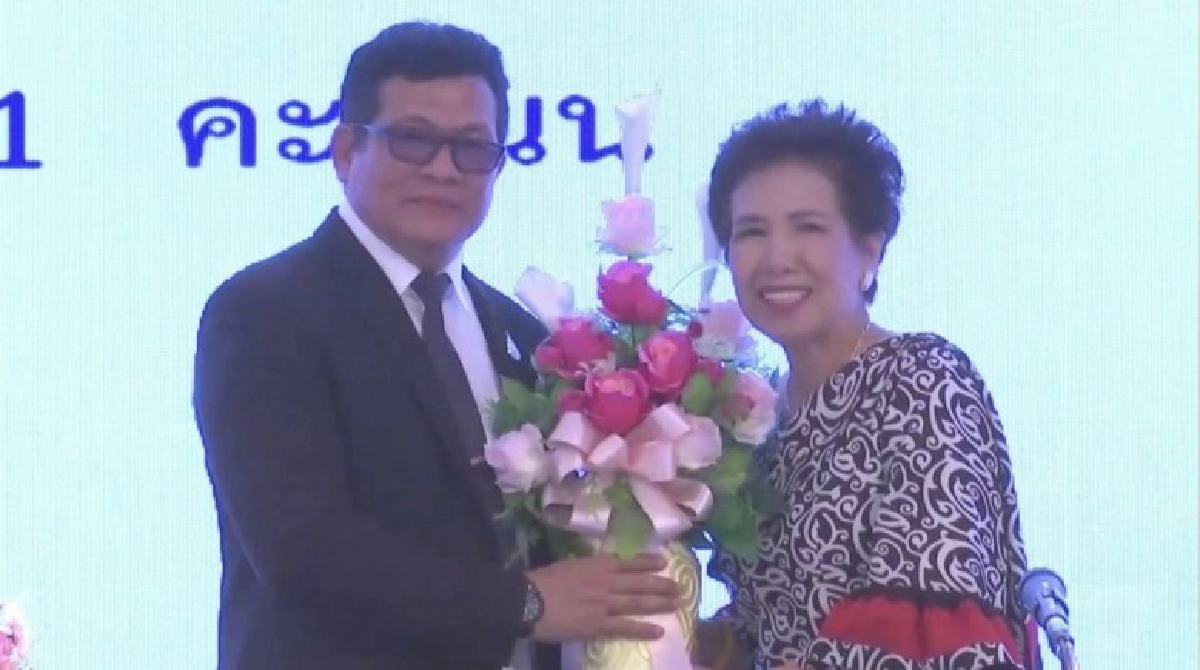 ศรายุทธ พัฒนศักดิ์ นั่งเก้าอี้นายกยิมนาสติกอีกสมัย ศรายุทธ พัฒนศักดิ์ นั่งเก้าอี้นายกยิมนาสติกอีกสมัย