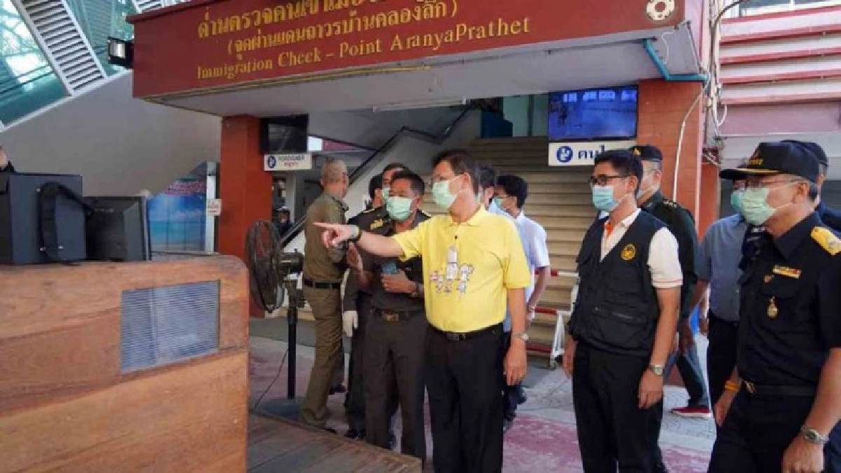 ผู้ว่าราชการจังหวัดสระแก้ว สนธิกำลังหน่วยงานที่เกี่ยวข้องปูพรมพื้นที่ชายแดน 165 กม.ตลอดแนวชายแดนติดกับประเทศกัมพูชา สกัดไวรัสโคโรนาฯ ผู้ว่าราชการจังหวัดสระแก้ว สนธิกำลังหน่วยงานที่เกี่ยวข้องปูพรมพื้นที่ชายแดน 165 กม.ตลอดแนวชายแดนติดกับประเทศกัมพูชา สกัดไวรัสโคโรนาฯ