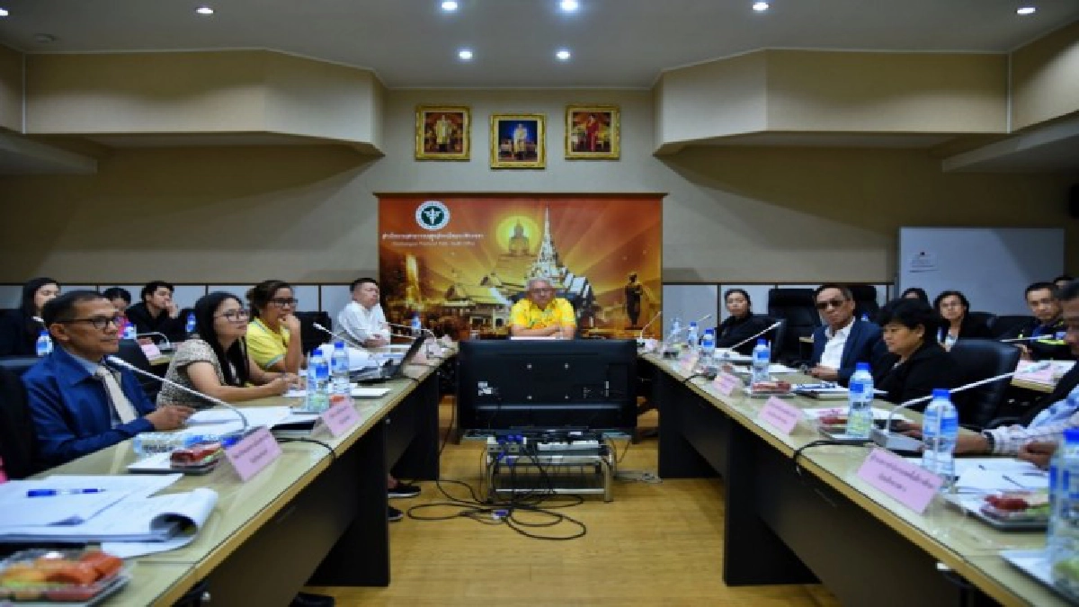 ประชุมคณะอนุกรรมการป้องกันและแก้ไขปัญหาการตั้งครรภ์ในวัยรุ่น ประชุมคณะอนุกรรมการป้องกันและแก้ไขปัญหาการตั้งครรภ์ในวัยรุ่น