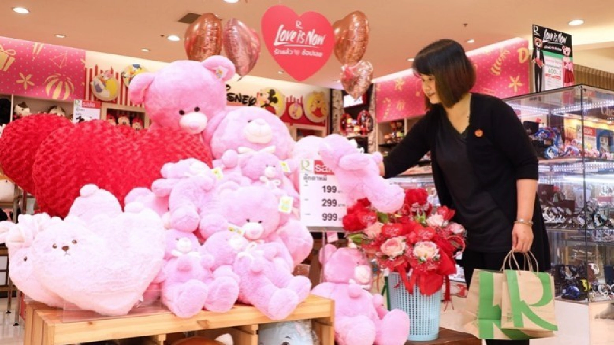 เปิดไพ่ยิปซีพร้อมแนะนำของขวัญเสริมดวงความรัก เปิดไพ่ยิปซีพร้อมแนะนำของขวัญเสริมดวงความรัก