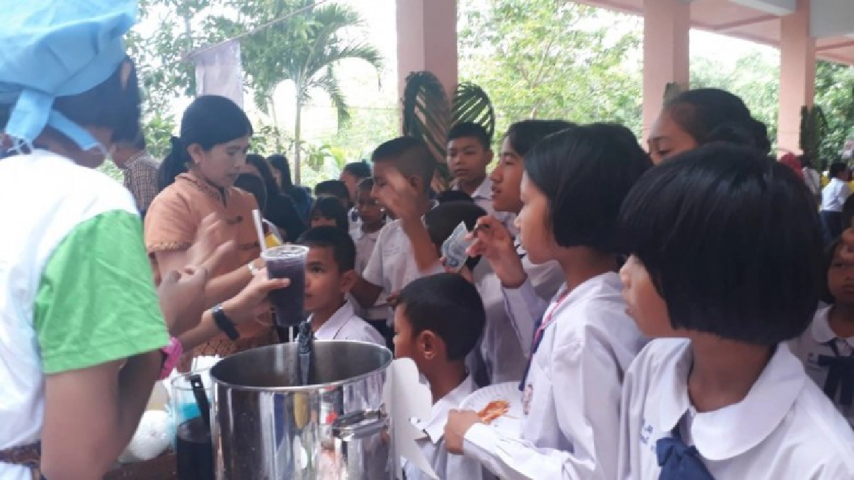 เปิดบ้านพอเพียงเสริมทักษะนร.เรียนรู้ปรัชญาเศรษฐกิจพอเพียง เปิดบ้านพอเพียงเสริมทักษะนร.เรียนรู้ปรัชญาเศรษฐกิจพอเพียง
