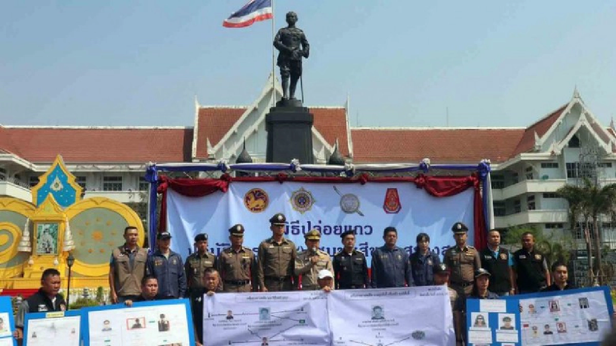 สระแก้ว!!!สนธิกำลังเปิดปฏิบัติการ 1386ชุมชนสีขาวสร้างสุข สระแก้ว!!!สนธิกำลังเปิดปฏิบัติการ 1386ชุมชนสีขาวสร้างสุข