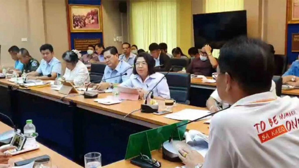 สาธารณสุขจังหวัดสระแก้ว เสนอปิดจุดผ่อนปรนชายแดนและด่านอนุโลมทั้งหมด สกัดไวรัสโควิด-19 สาธารณสุขจังหวัดสระแก้ว เสนอปิดจุดผ่อนปรนชายแดนและด่านอนุโลมทั้งหมด สกัดไวรัสโควิด-19