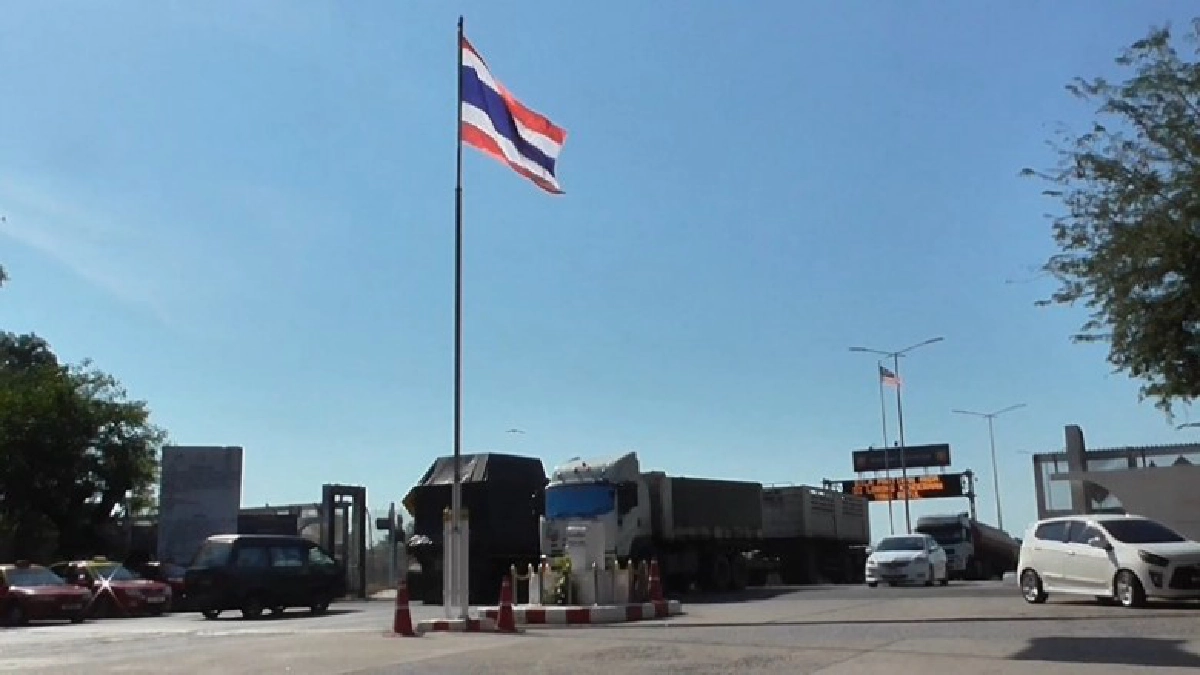 ด่านพรมแดนสะเดาเงียบเหงาอย่างหนักนักท่องเที่ยวลดฮวบพิษไวรัสโควิด ด่านพรมแดนสะเดาเงียบเหงาอย่างหนักนักท่องเที่ยวลดฮวบพิษไวรัสโควิด