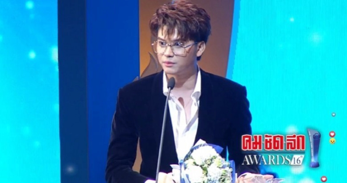 "นนท์"ธนนท์ จำเริญ ซิว "นักร้องเพลงไทยสากลยอดนิยม" "นนท์"ธนนท์ จำเริญ ซิว "นักร้องเพลงไทยสากลยอดนิยม"
