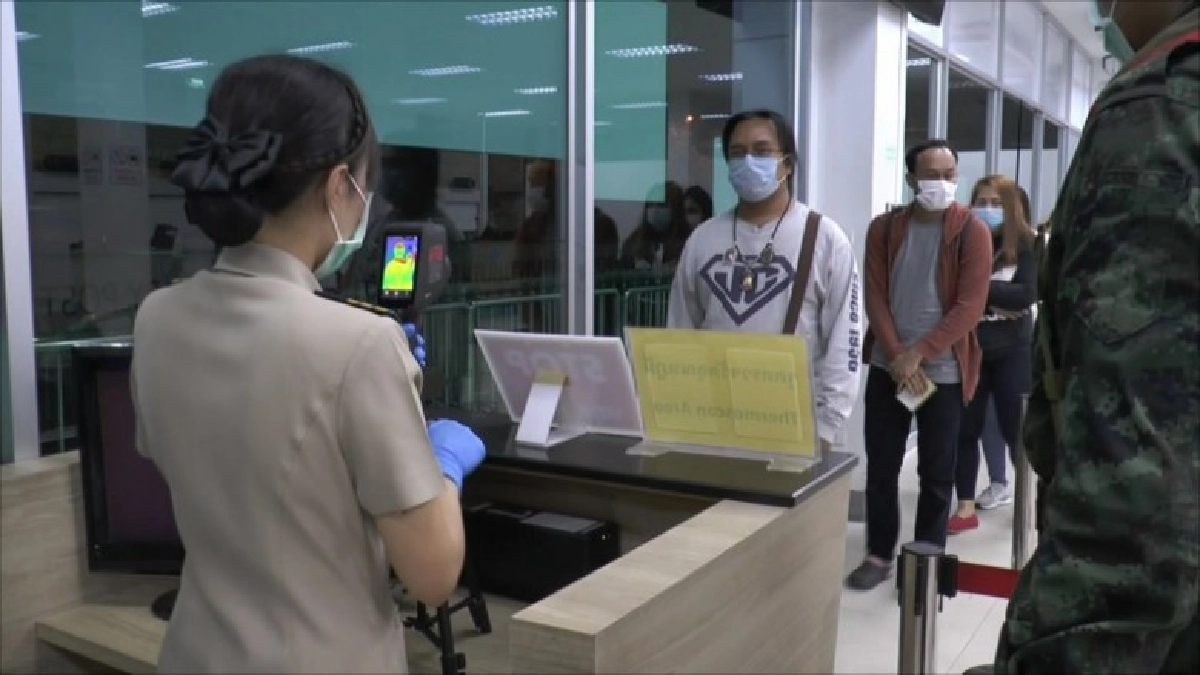 ด่านพรมแดนสะเดา ชาวไทยในประเทศมาเลเซียเริ่มทะยอยกลับหลังทางการมาเลเซียประกาศปิดประเทศ ด่านพรมแดนสะเดา ชาวไทยในประเทศมาเลเซียเริ่มทะยอยกลับหลังทางการมาเลเซียประกาศปิดประเทศ