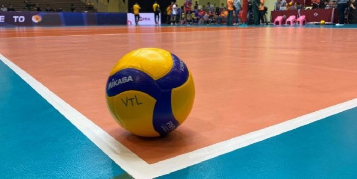 ลูกยางลีกไฟนอลส์ ต้องหลีกโควิด-19 ลูกยางลีกไฟนอลส์ ต้องหลีกโควิด-19
