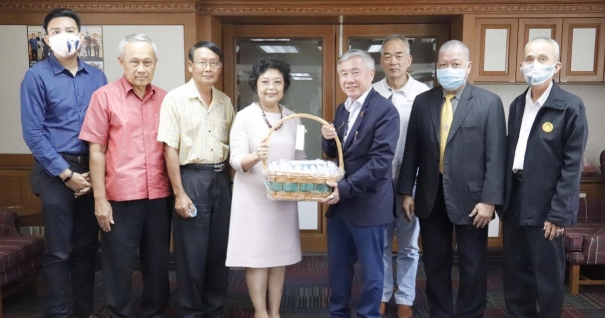 สมาคมป้องกันการทารุณสัตว์ฯ ร่วมแสดงความยินดีกับ ศ.ดร.สพญ.อัจฉริยา ไศละสูต สมาคมป้องกันการทารุณสัตว์ฯ ร่วมแสดงความยินดีกับ ศ.ดร.สพญ.อัจฉริยา ไศละสูต