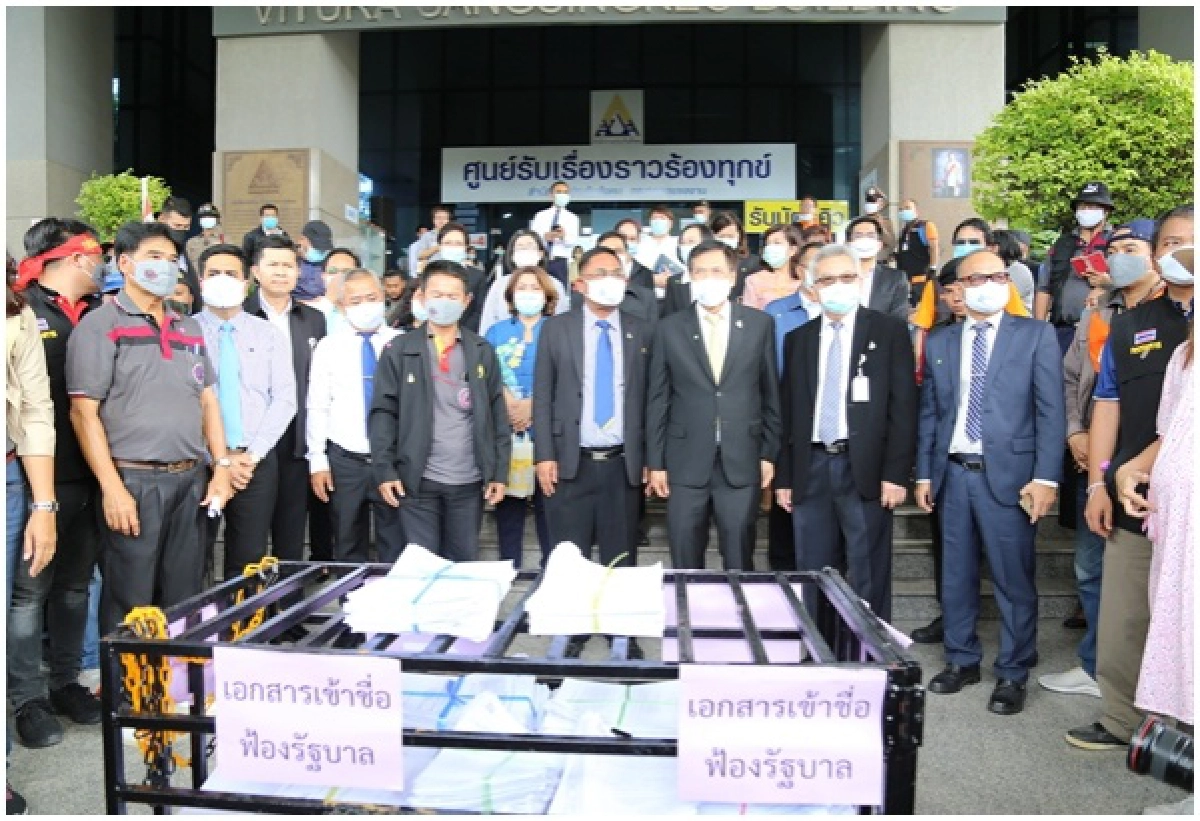 'จับกัง1' ส่ง 'เลขารัฐมนตรี' รับ 7 ข้อเรียกร้อง คสรท.สร้างความเท่าเทียมแรงงานทุกระดับ
