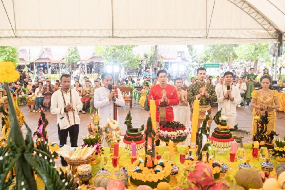 ผู้บริหาร บริษัท อัลฟ่า 17 จำกัด (ครีมกันแดดนาคา) ร่วมพิธีบวงสรวงพ่อปู่ศรีสุทโธ และ แม่ย่าศรีปทุมมา