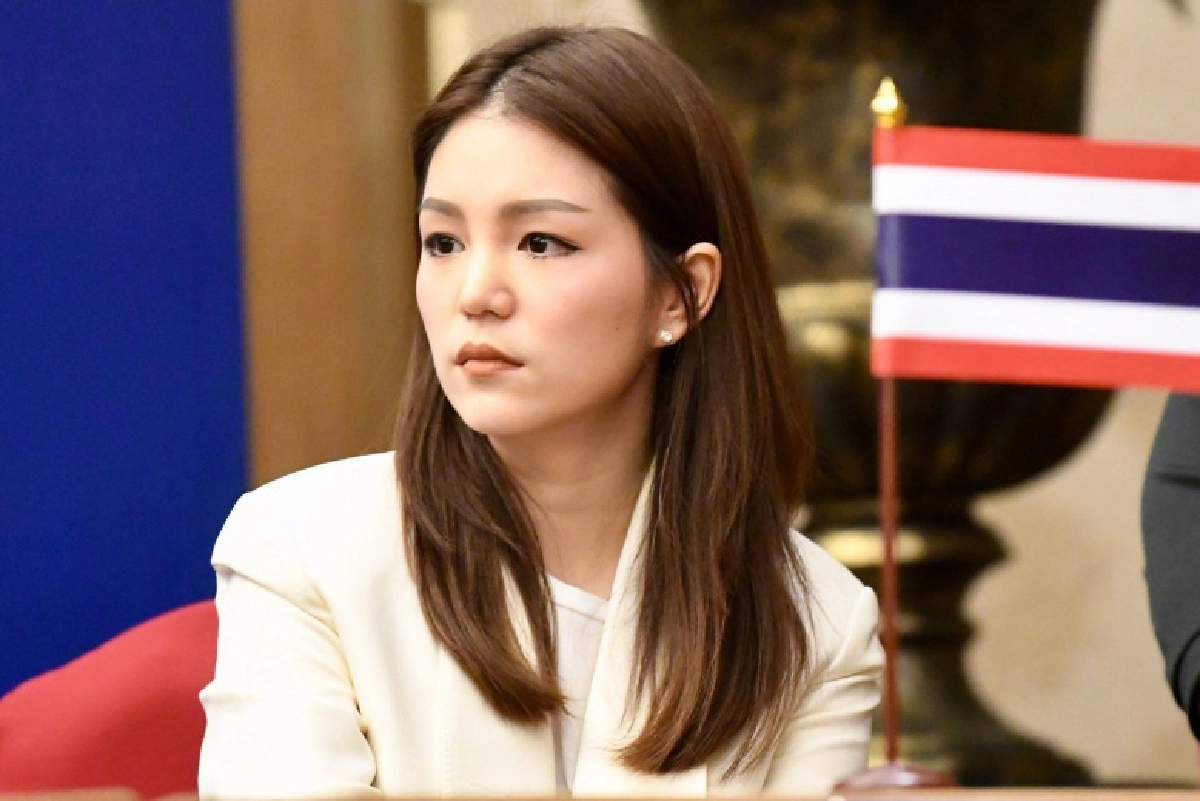 เพราะเหตุใด "มาดามเดียร์" ถึงรักในหลวง