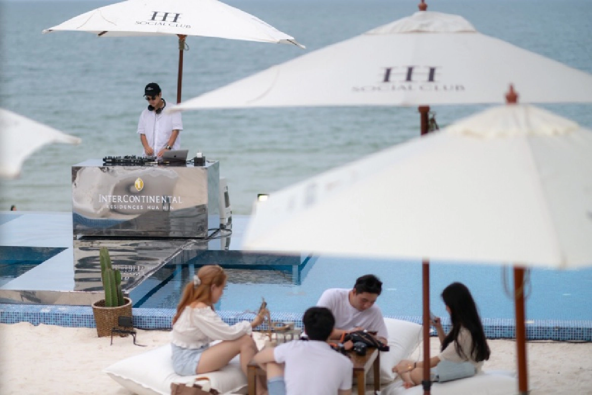 บอสสาว "พราวพุธ" ชวนร่วมกิจกรรมแห่งปี " The Wind of Memories " อิ่มกาย-ใจในเมืองตากอากาศสุดฮอต