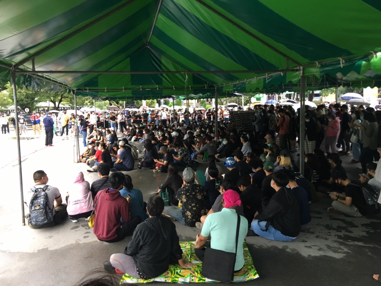 มวลชนกระจายชุมนุมหลายจุด แยกลาดพร้าว-อุดมสุข-แยกบางนา-แยกตากสิน-รามฯ