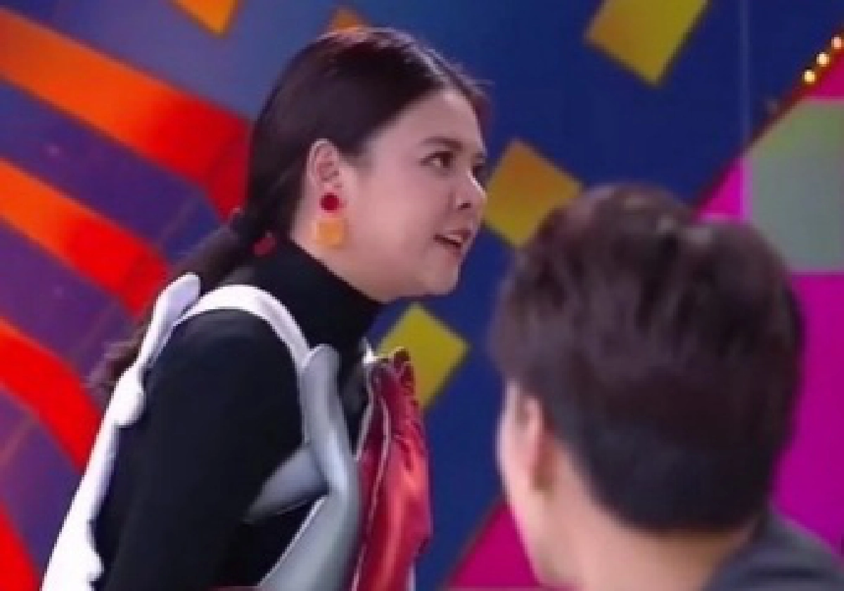 "นิกกี้" ยังไม่จบง่าย ปะทะคารม "ใบเฟิร์น" ประกาศลั่นกลางรายการ จะเลิกคุยกับคนที่คุณคุยอยู่ไหม