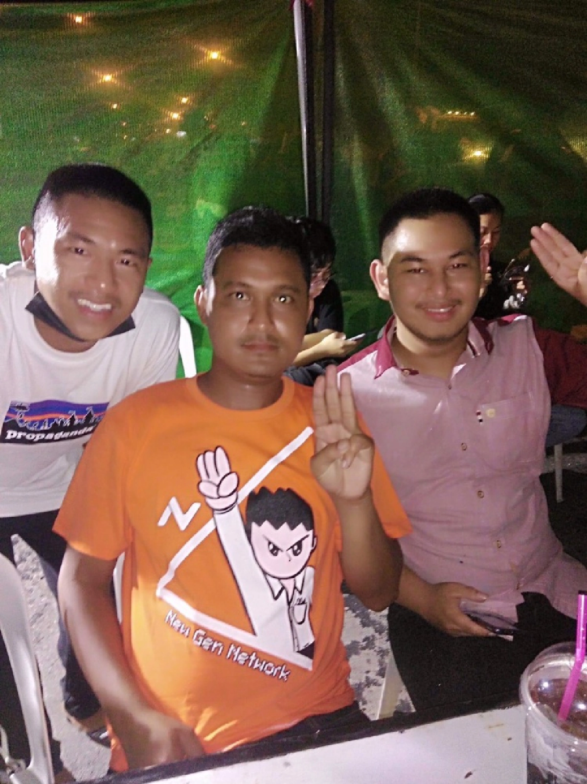 วันตาสว่าง'ไผ่ ดาวดิน'นำสหายสายแข็ง