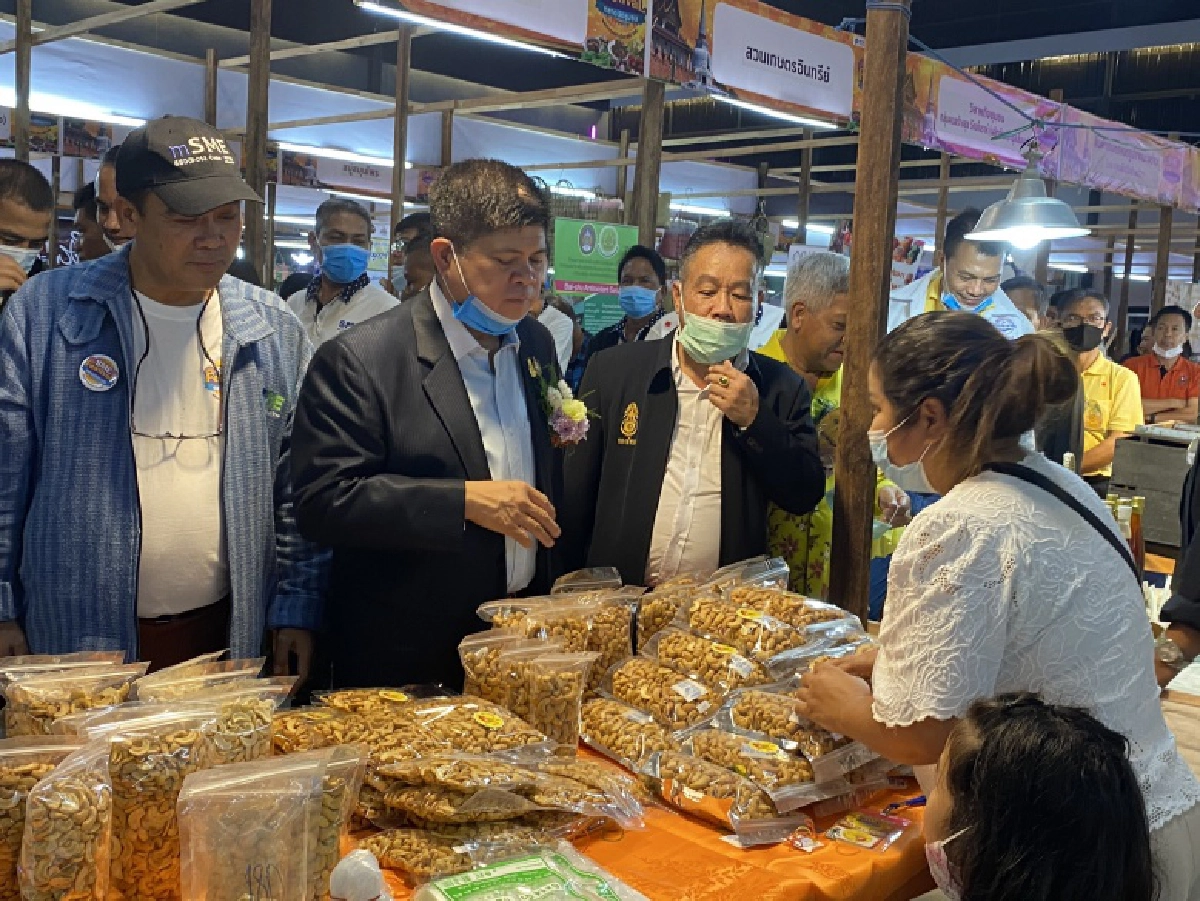 "แรมโบ้" เปิดงาน สสว.Connext sme festival ตลาดนัดชุมชนชน พลิกวิกฤต สร้างโอกาส ให้ sme