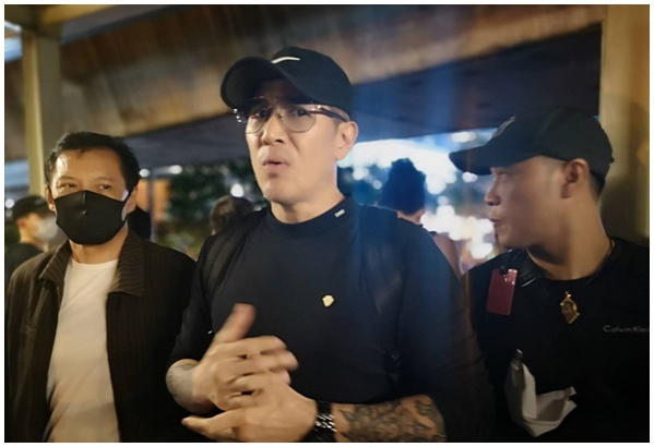 'เมธี'​ อดีตแกนนำ​ นปช.ร่วมสังเกตการณ์ผู้ชุมนุมที่ราชประสงค์​