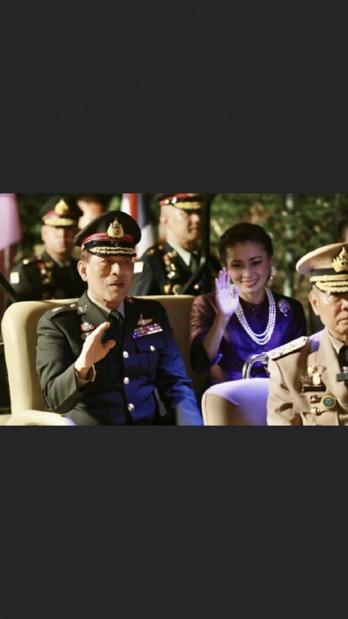 พสกนิกรปีติ "ในหลวง" ตรัส "พวกเราต้องไปด้วยกัน เพื่อประเทศชาติ"