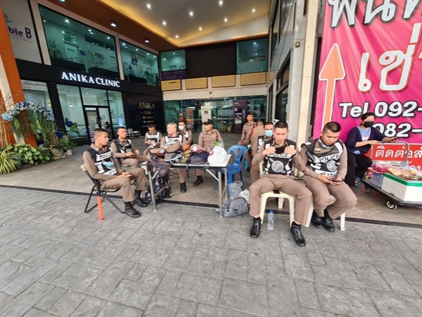 เครือข่ายคนรุ่นใหม่นนทบุรี