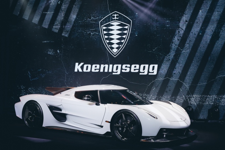 "Koenigsegg"   เปิดบ้านในไทย ส่ง 2 ไฮเปอร์คาร์หาชมยาก จากสวีเดนสู่กรุงเทพมหานคร 