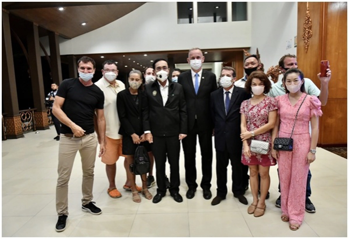 นักธุรกิจต่างชาติ​ ขอบคุณนายกฯ​แก้โควิดได้ยอดเยี่ยม ชมไทยเป็นบ้านหลังแรกที่รักและผูกพัน