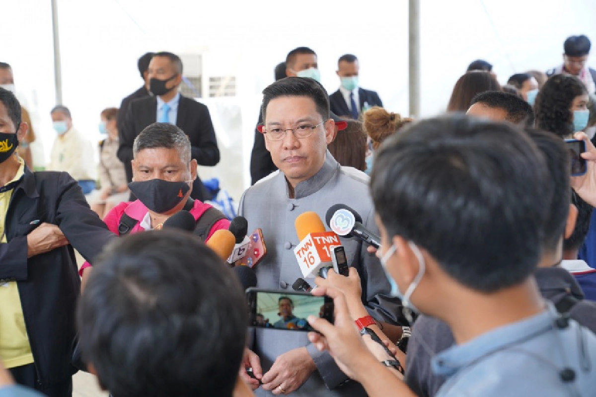 ห่วงอนาคตชาติ "พุทธิพงษ์" ลั่นปิดกั้นเว็บอนาจารแล้ว 191 ยูอาร์แอล