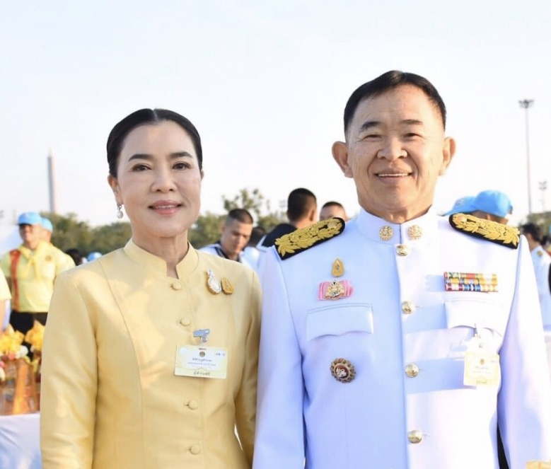 อีสานสุดปัง "คุณนายรัฐมนตรี" ลงสนาม อบจ.