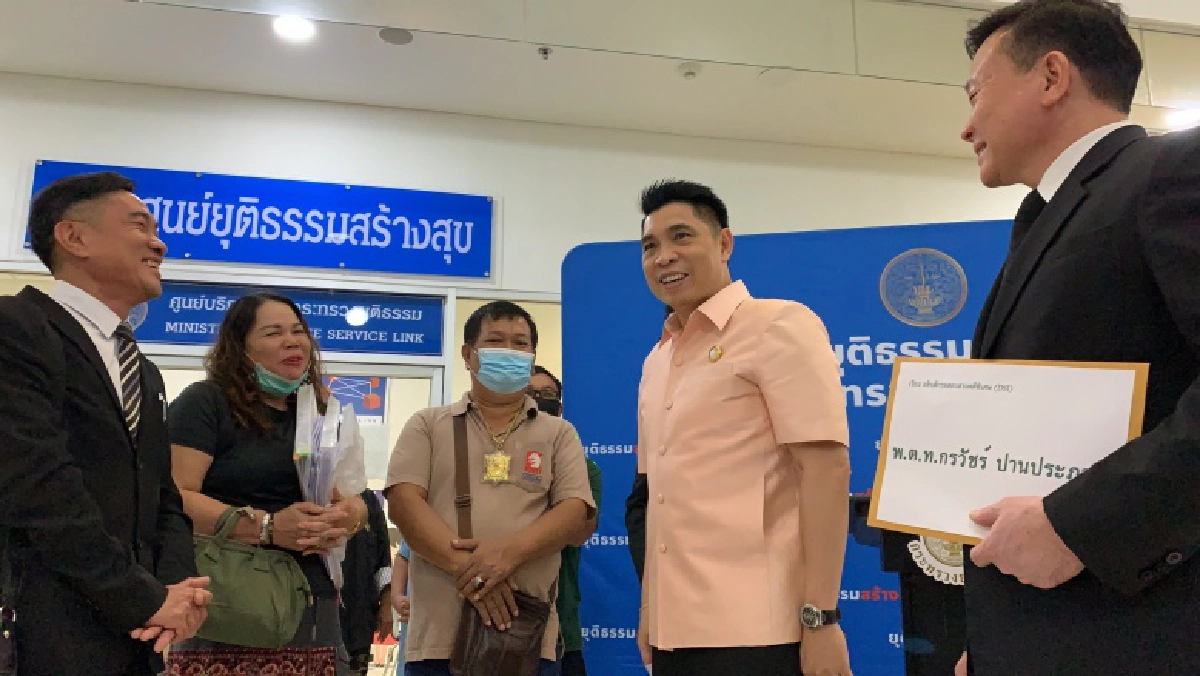 ผู้ค้าลอตเตอรี่เมืองช้าง ถูกยี่ปั๊วแสบตุ๋นลงทุนซื้อสลากกินแบ่งฯ ยื่น DSI รับเป็นคดีพิเศษ