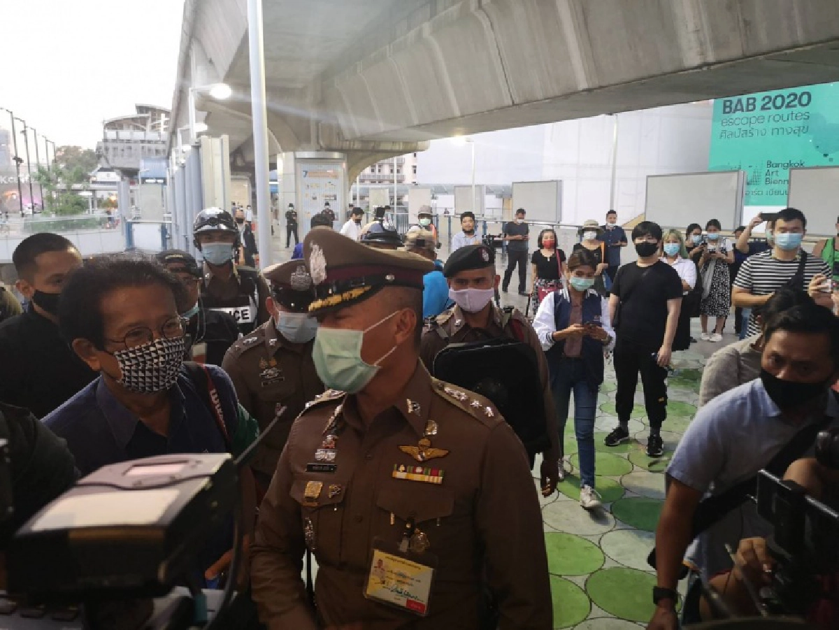 นัดชุมนุมสกายวอลค์ MBK  ไม่มาตามนัด คนน้อย