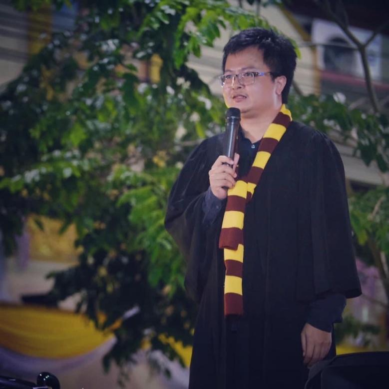 อ่าน "อานนท์" ประนีประนอมโลเลหรือลับลวง