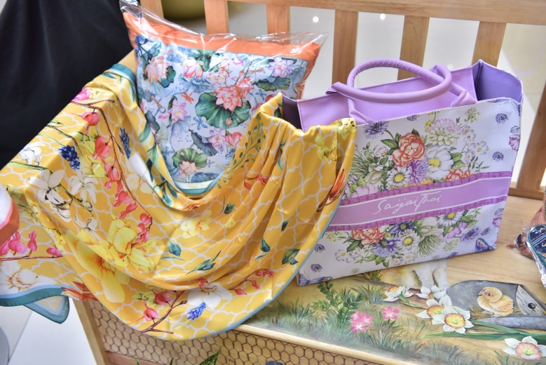 สานสายใยเพื่อผลิตภัณฑ์สายใจไทย 