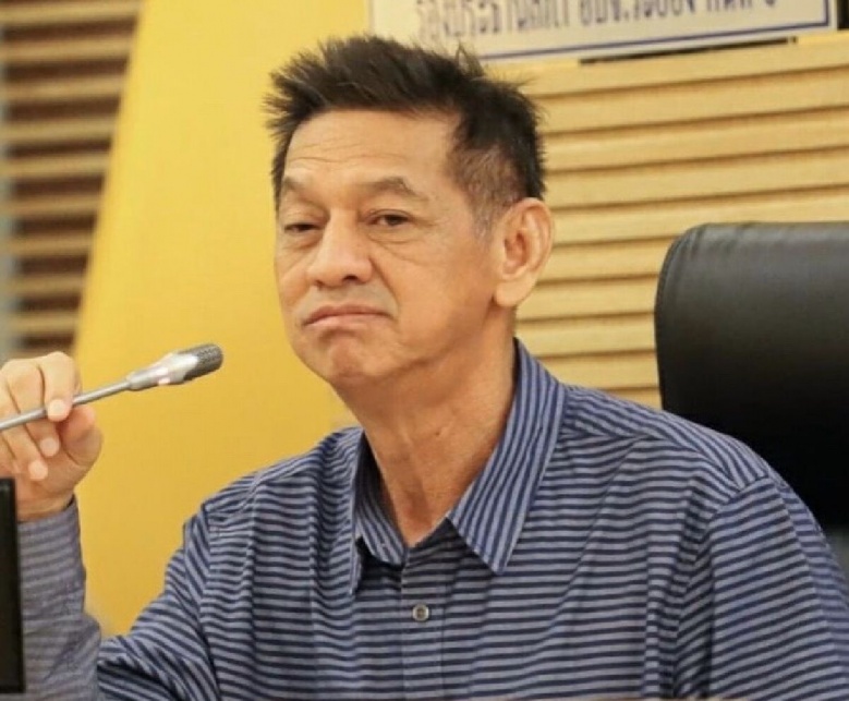 มากันครบ "บ้านใหญ่" ไม่ตายทายท้า "ธนาธร"