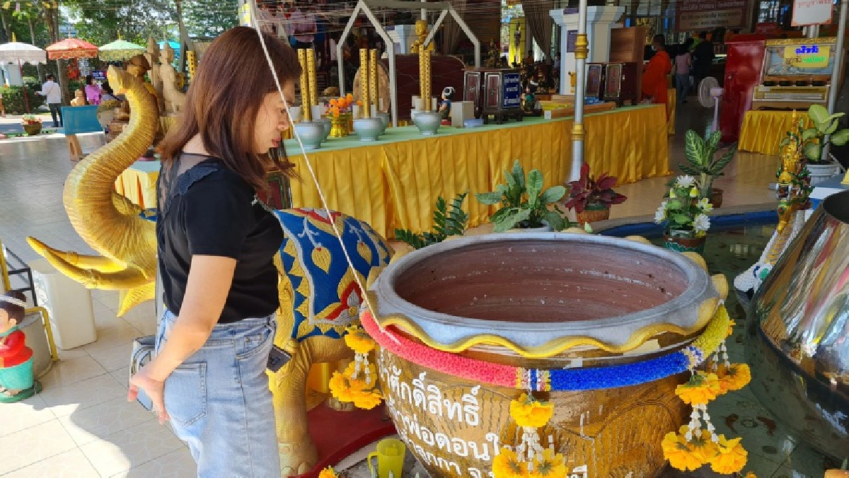 หวย, เลขเด็ด, วัดดอนใหญ่, ไอ้ไข่, ไอ้ไข่วัดดอนใหญ่, ปทุมธานี