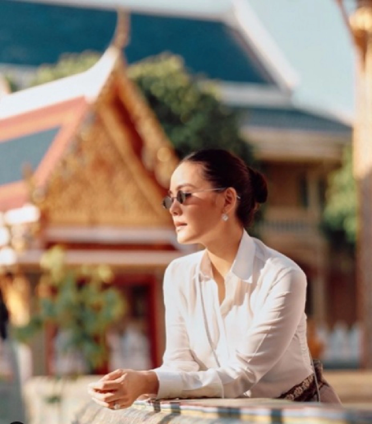 "เจนี่-มิคกี้" อุ้มน้อง"โนล่า"เข้าวัดทำบุญ ชาวเน็ตสะดุดตาชุดเจนี่เลอค่า ออร่าจับมาก