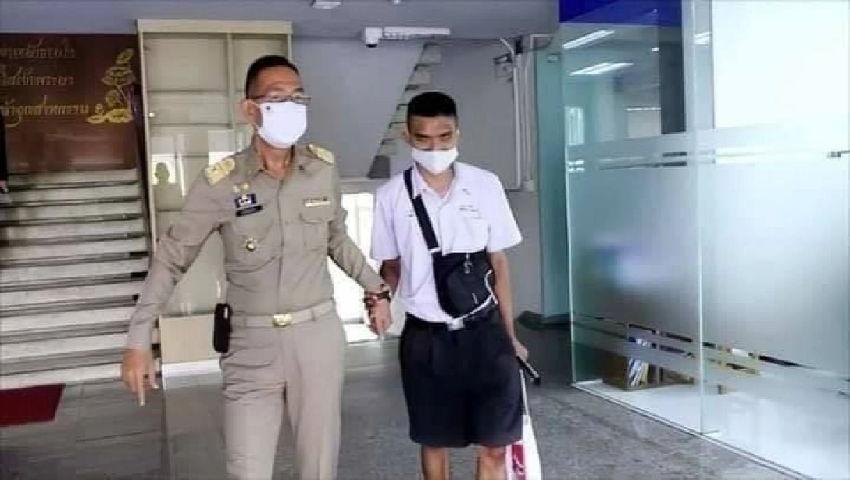 ชาวเน็ตแห่ชื่นชม นร.ชายตาบอด เดินทางคนเดียว พัทยา-ปทุมฯ เพื่อขอสัมภาษณ์ผู้ว่าฯ ทำแฟ้มงาน สอบเข้ามหาลัยวิทยาลัย