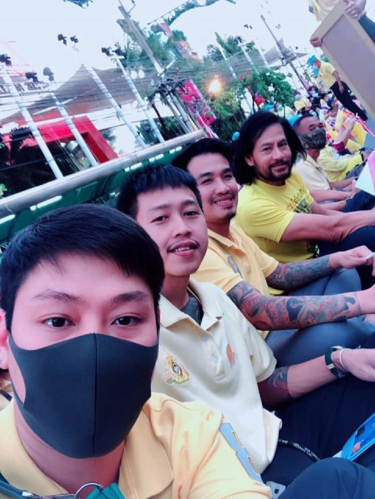 "เสี่ยโป้" โพสต์ เกิดเป็นคนไทย หากินบนแผ่นดินไทย ไม่เนรคุณแผ่นดิน