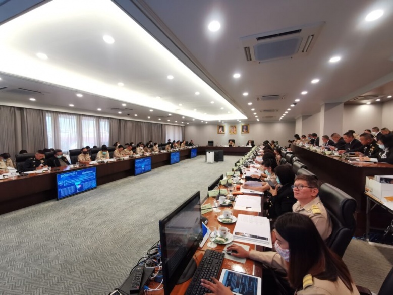 'บิ๊กป้อม' สั่งดูแลประชาชน ช่วงหยุดยาวต่อเนื่องถึงปีใหม่