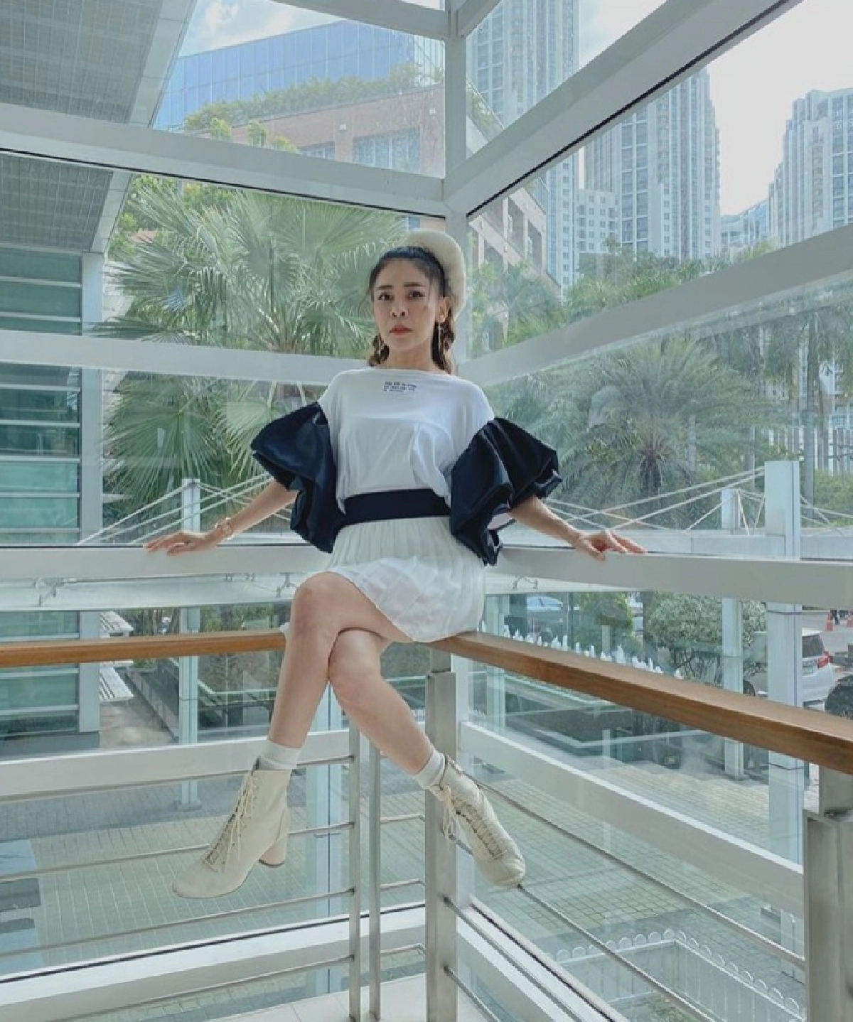 "เป็กกี้ ศรีธัญญา" โพสต์ร่ายยาว วอนคนสูบบุหรี่ไฟฟ้า เห็นใจกันบ้าง หลังตัวเองป่วยเพราะควัน