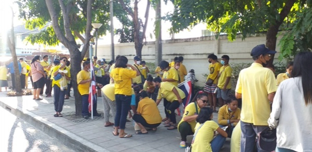 ประมวลภาพคลิปบรรยากาศการชุมนุมที่รัฐสภา จับตาการพิจารณารับร่างแก้ไขเพิ่มเติมรัฐธรรมนูญ