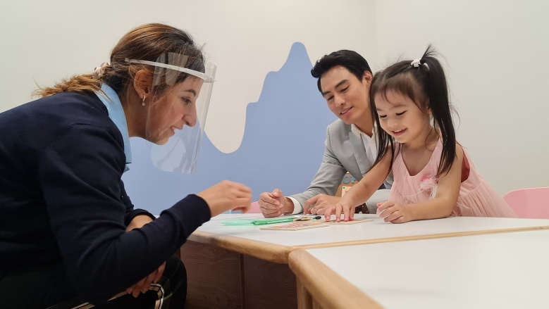 "นาวิน ต้าร์-เนย โชติกา" พาลูกทดลองเรียน COPEL THALAND หลักสูตรพัฒนาสมองเด็กเล็กจากญี่ปุ่น