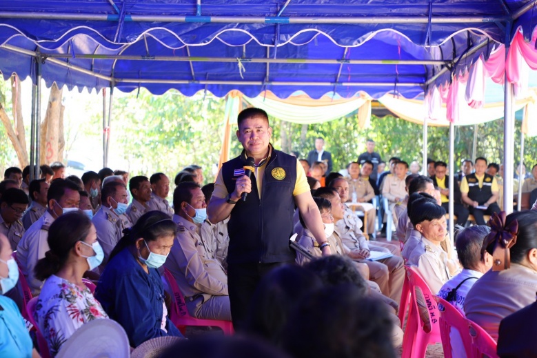  "ธรรมนัส"   Kick off เกี่ยวข้าวหอมมะลิปี 2563 จ.พะเยา พร้อมรับปัญหาของเกษตรกร