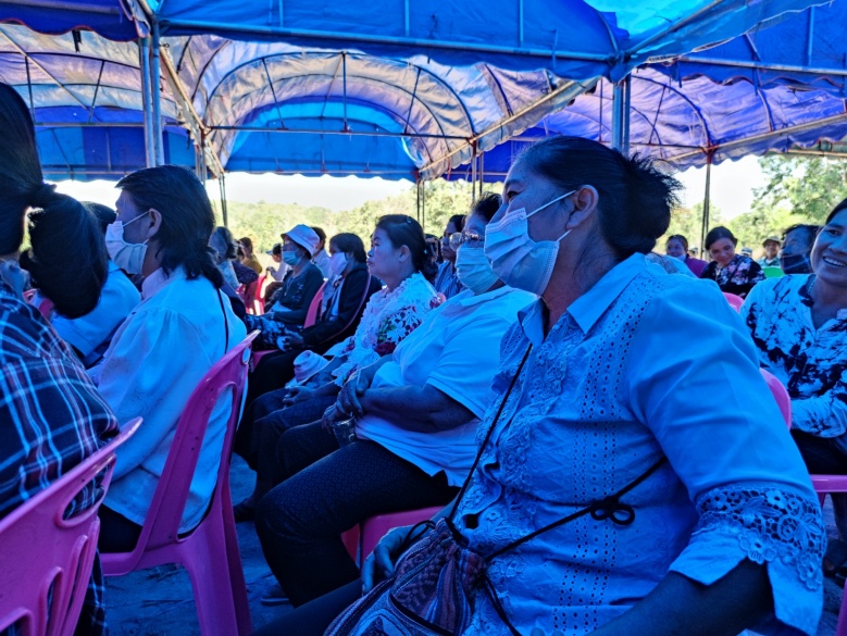  "ธรรมนัส"   Kick off เกี่ยวข้าวหอมมะลิปี 2563 จ.พะเยา พร้อมรับปัญหาของเกษตรกร