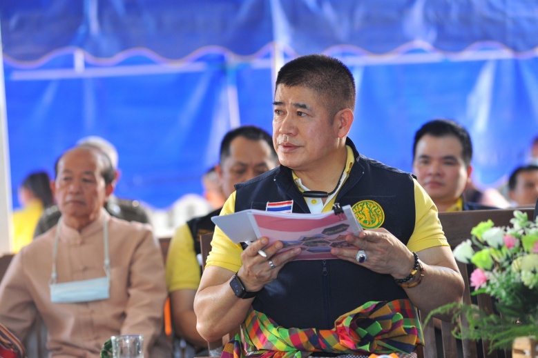  "ธรรมนัส"   Kick off เกี่ยวข้าวหอมมะลิปี 2563 จ.พะเยา พร้อมรับปัญหาของเกษตรกร